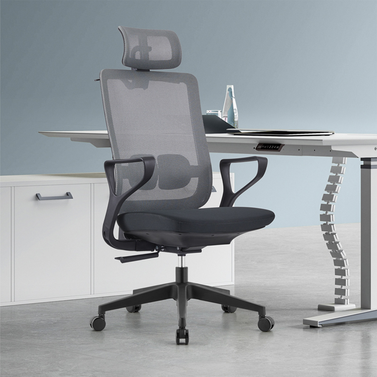 Bellamy Headrest Mesh Chair-1