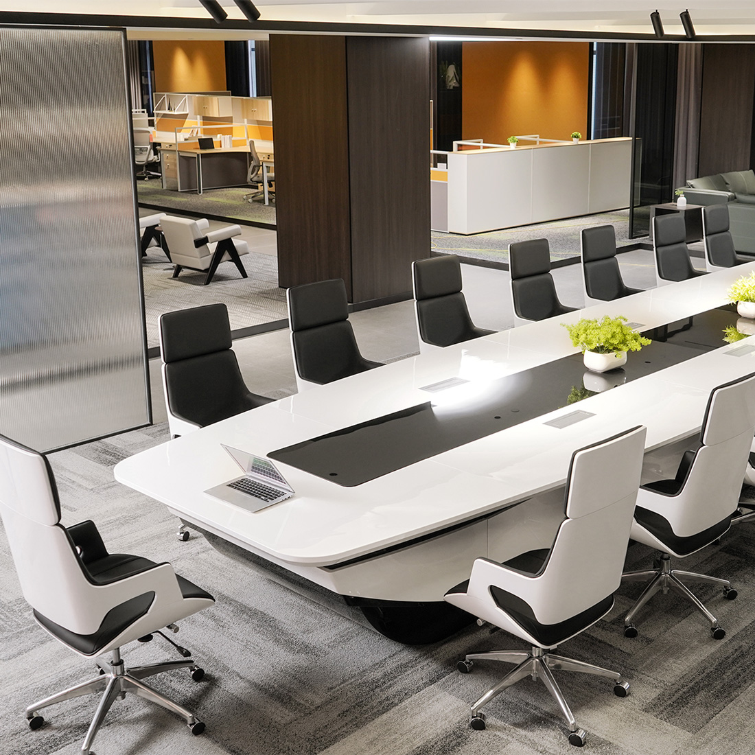 Clara Executive Chair-1