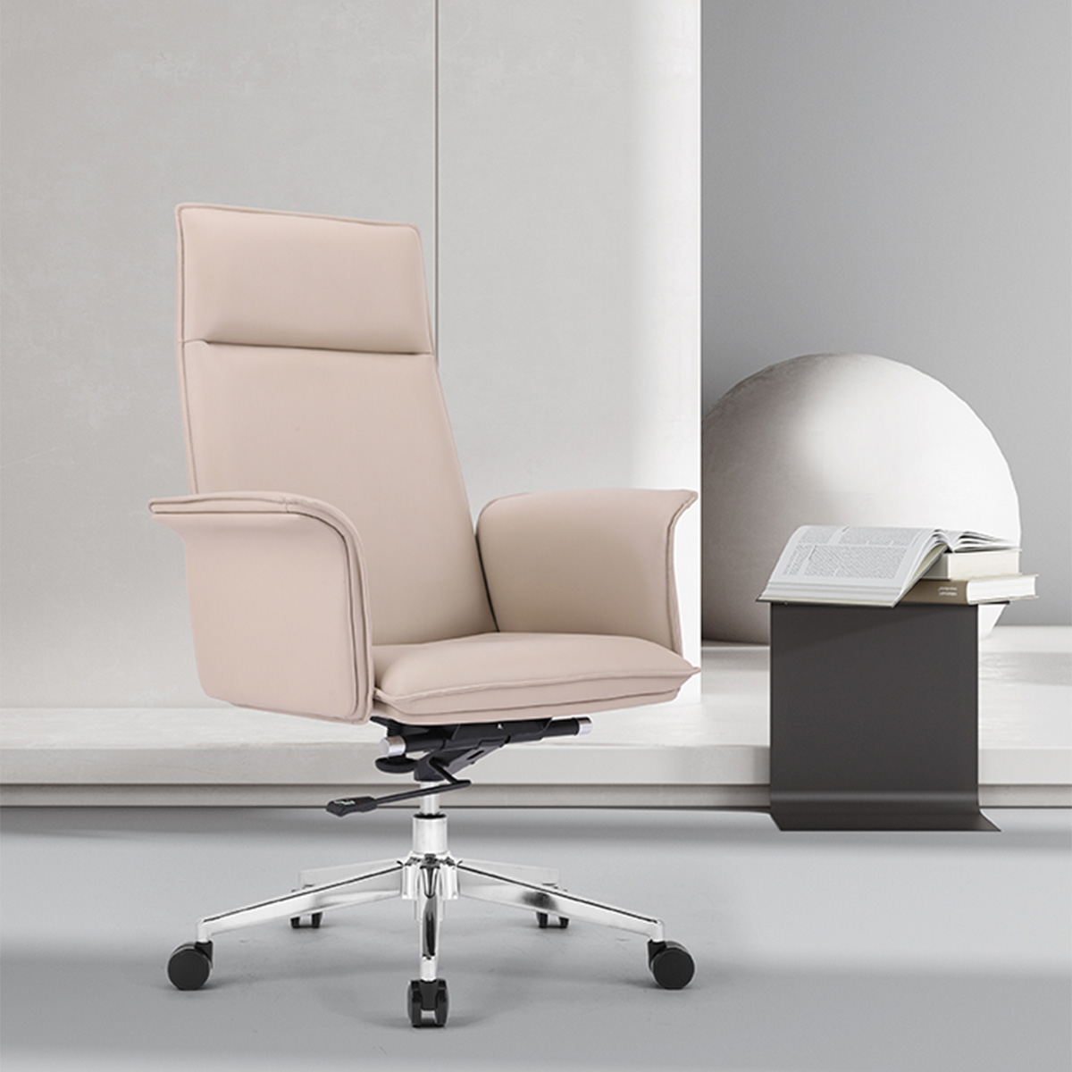 Faye Leather Executive Chair-1